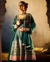 Ready to wear - Bottle Green 2585